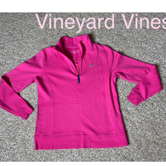 Vineyard Vines Tops - Vineyard Vines size XS 1/4 zip-up sweatshirt logo fuchsia